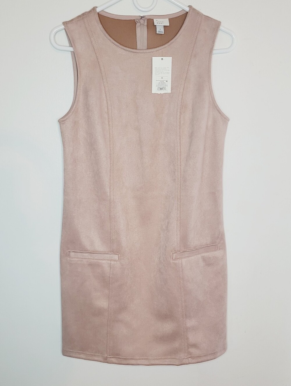 A New Day Suede Mini Dress Sleeveless Size 4 Light Pink Pockets Zipper Back
